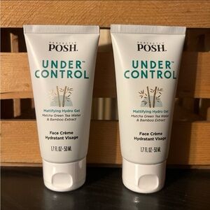 2 Perfectly Posh Under Control Face Mattifying Hydro Gel Face Moisturizer